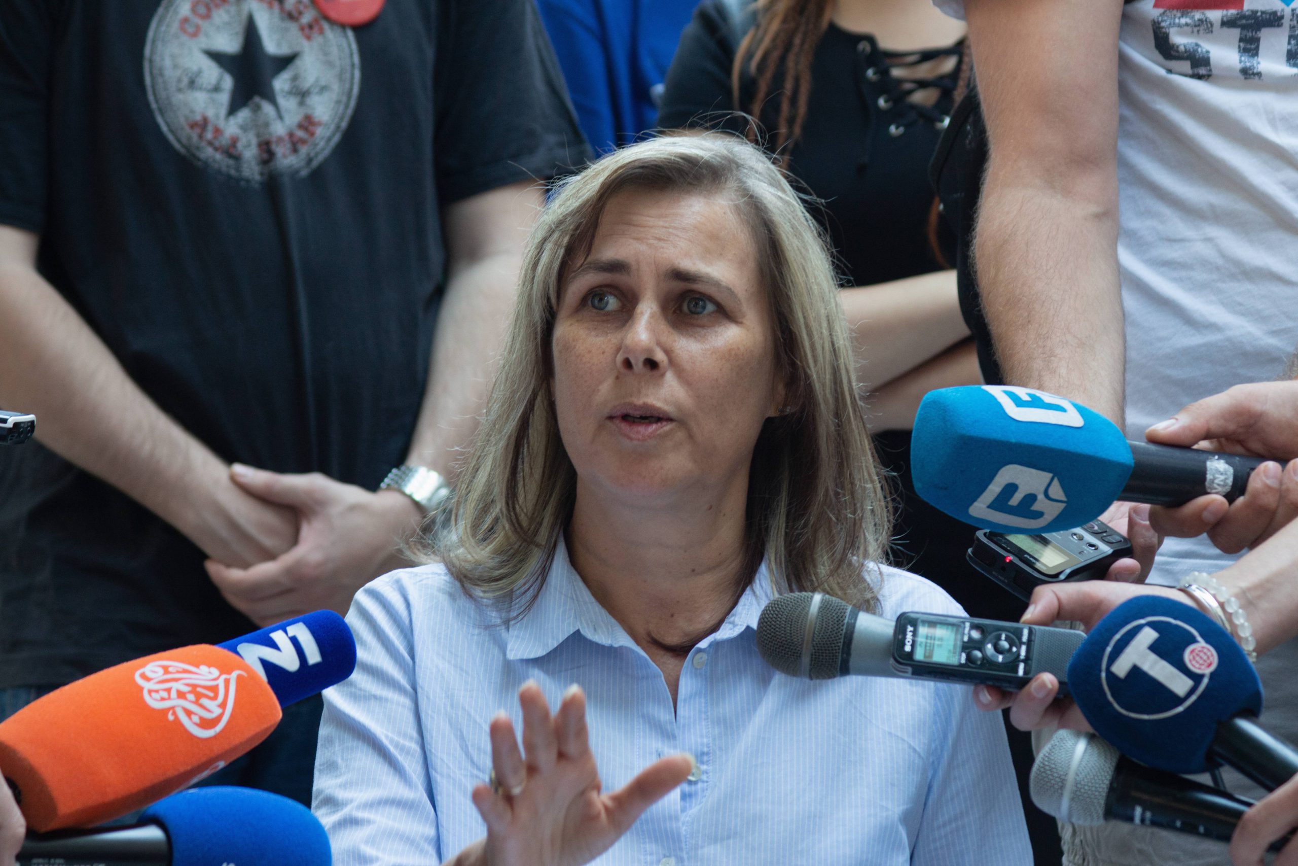 Maja Pavlović prekinula štrajk gladju posle sastanka sa Vučićem