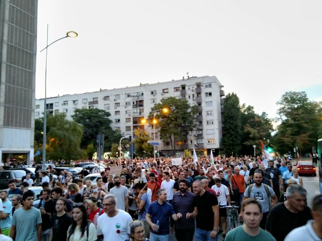 Novi-Sad-protest-Buna-protiv-mafije2-1-1024x768.jpg